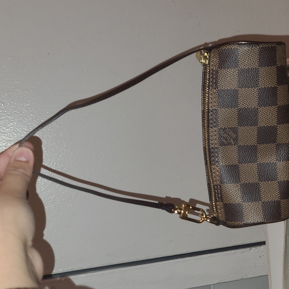 Louis Vuitton Mini Papillon - Picture 6 of 6